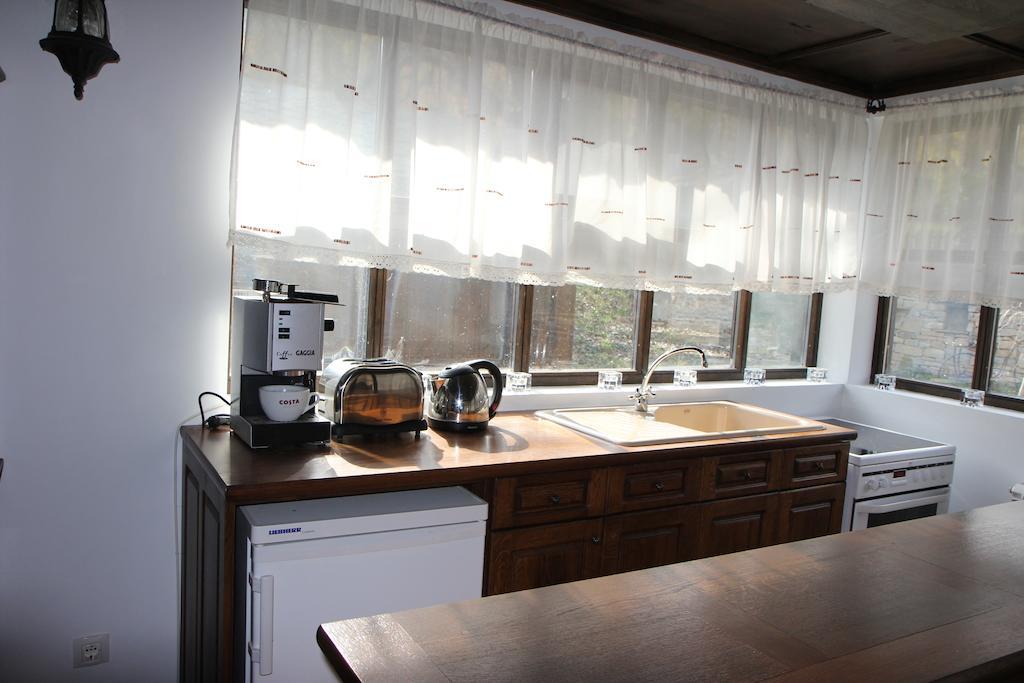 Отель New Bakalov House Боженците Номер фото